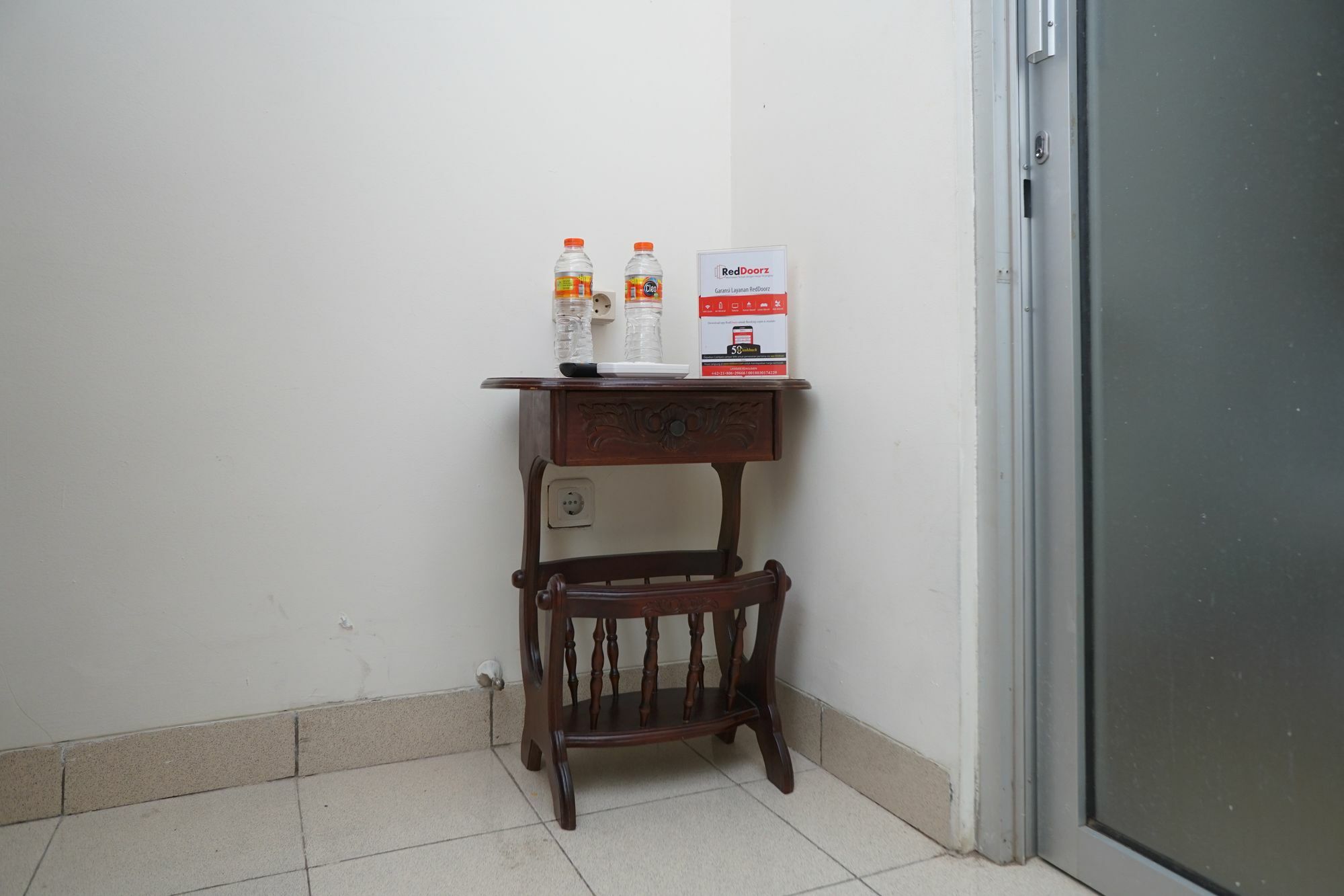 Reddoorz Plus @ Ciumbuleuit Area Bandung Exteriör bild