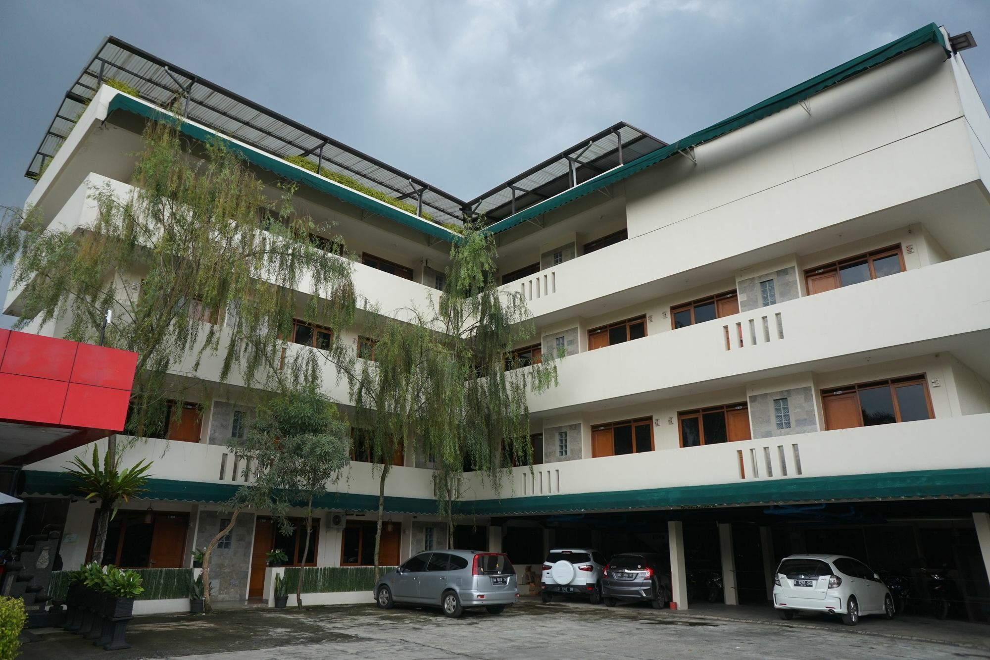 Reddoorz Plus @ Ciumbuleuit Area Bandung Exteriör bild